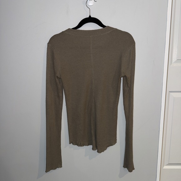 Free People Going Places Waffle Knit Snap Front Cardigan Top Womens Med Olive - Picture 7 of 9